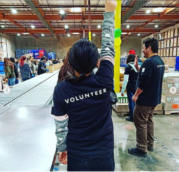 volunteering, volunteer, food bank